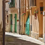 Casa Ni Rosa *