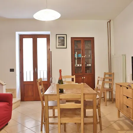 Casa Ni Rosa *